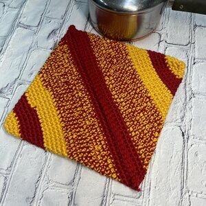 Handmade Cotton Hot Plate/Pot Holder — Double Layered Kitchen Décor